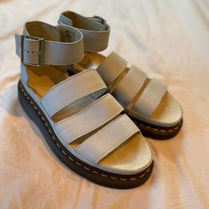 Women’s doc martens sandals size 7